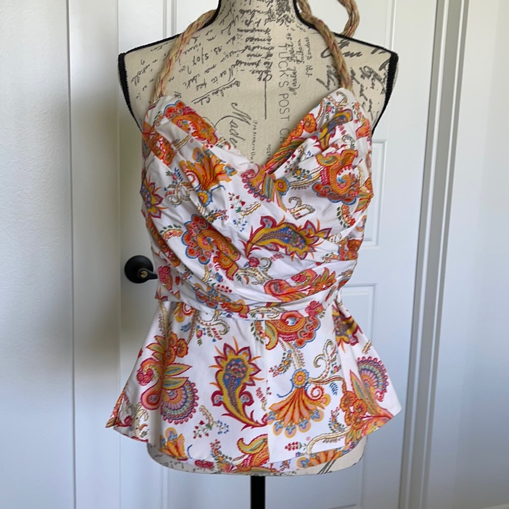 Finley halter style top Size Small